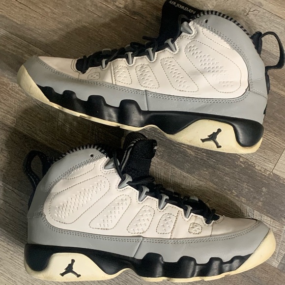 Nike Air Jordan 9 IX Retro OG Barons Size 5.5Y - Picture 3 of 7